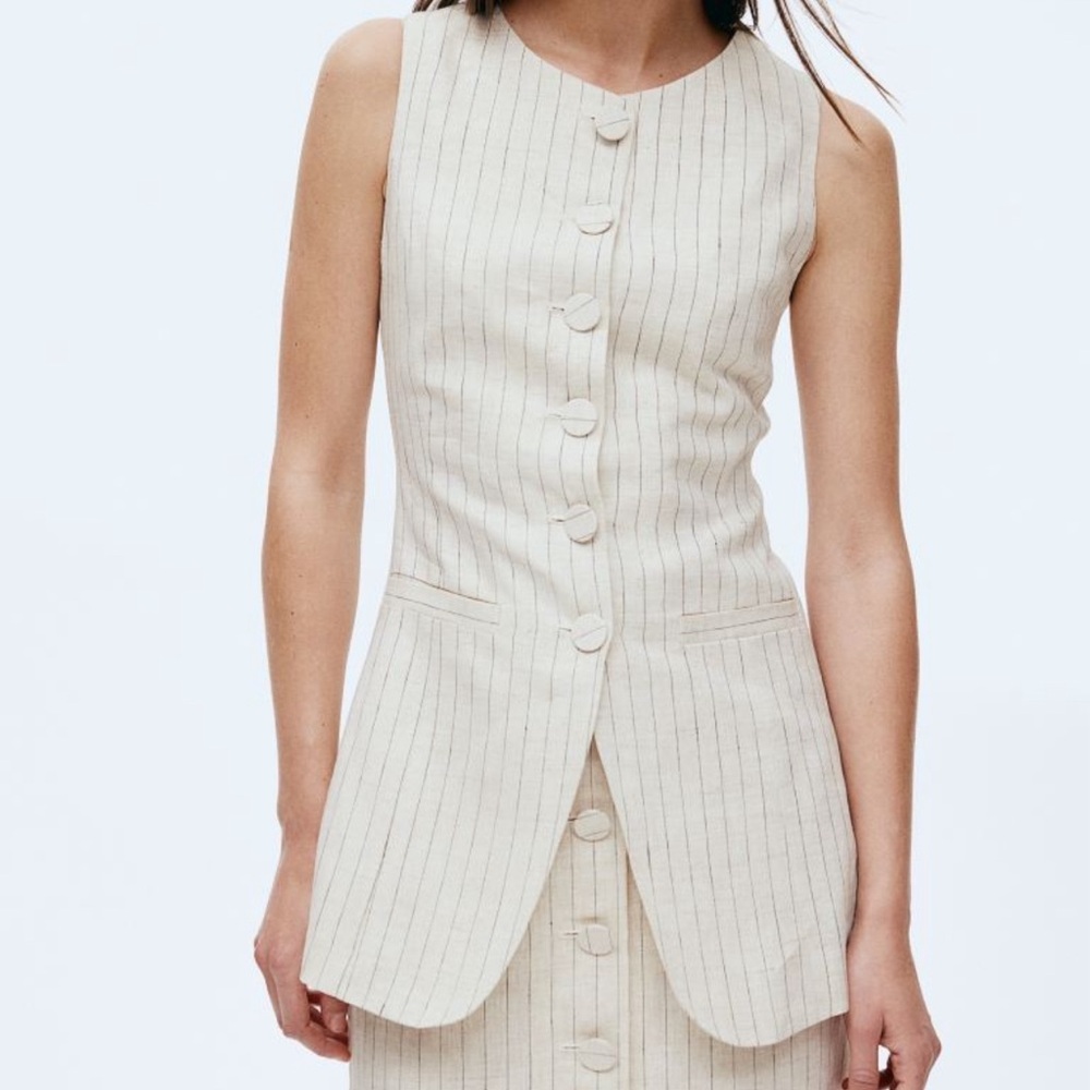 New linen H&M set from the new collection! SOLD OUT at website